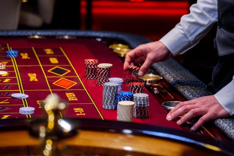 responsible gaming notice shown with superwin VIP Club content for adults only